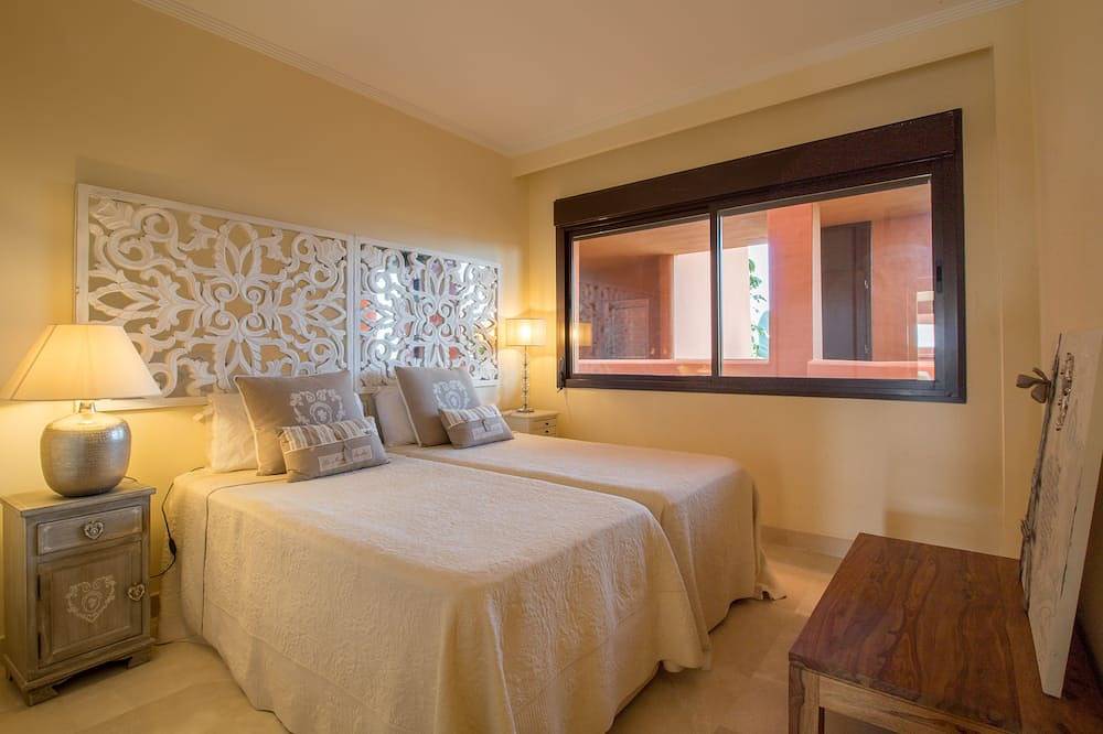 Ganze Wohnung, Luxuswohnung In Strandnähe Mit Meerblick In Estepona in Buenas Noches, Estepona