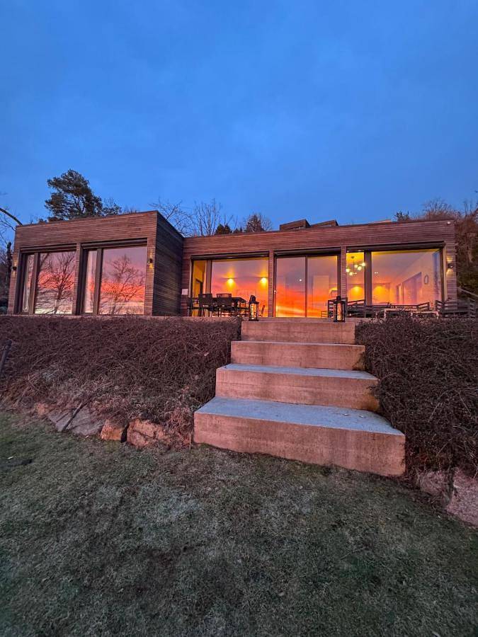 Ferienhaus für 8 Personen, mit Garten und Ausblick, mit Haustier - 1