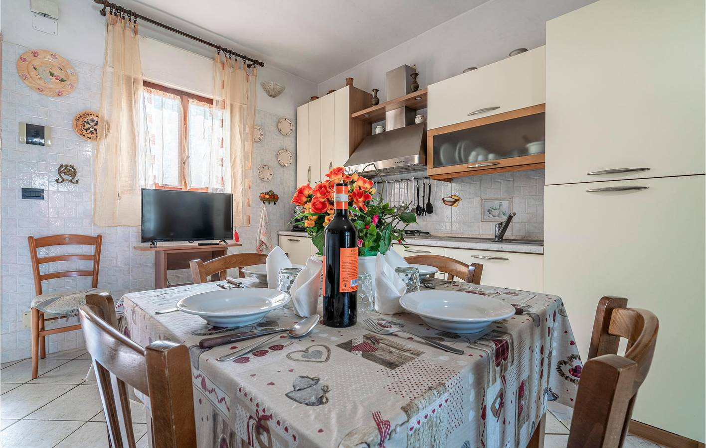 Ganze Ferienwohnung, Terrassenwohnung mit Meerblick, Parkplatz und Angeln in Rosolina Mare, Polesine