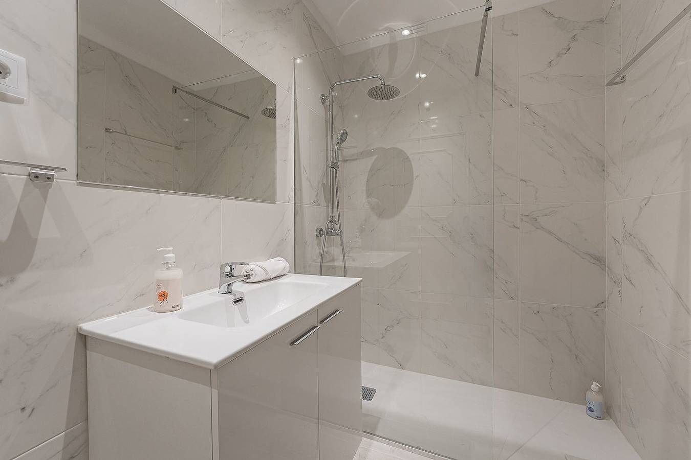 Appartement entier, Guestready - Superbe Apt près église de Cedofeita in Cedofeita, Porto