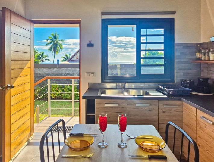 Gîte pour 3 personnes, avec vue et jardin dans Teahupo'o - 2