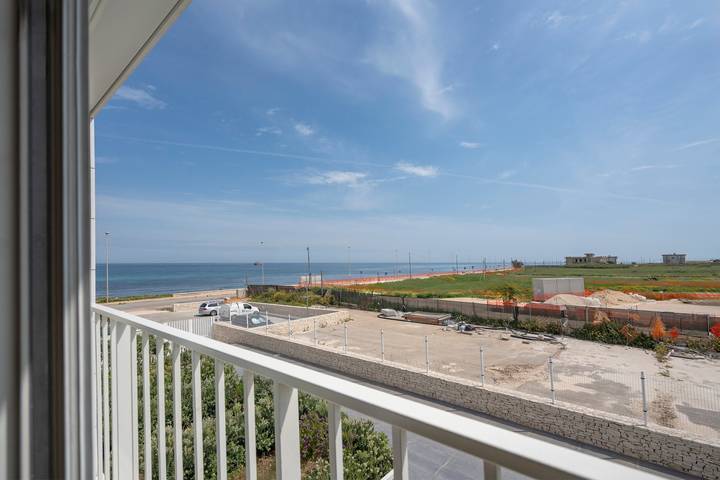 Gîte pour 4 personnes, avec balcon à Bari - 2
