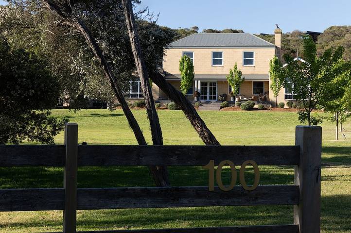 Villa pour 24 personnes, avec sauna ainsi que jacuzzi et jardin dans Victoria - 4