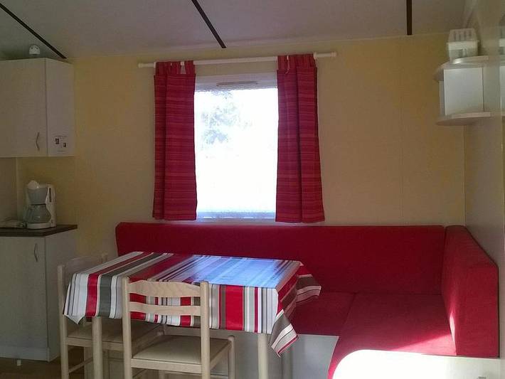 Mobil home pour 4 personnes, avec Bassin pour enfant et Sauna à Apremont - 4