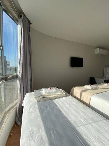 Hôtel pour 3 personnes, avec vue et terrasse, animaux acceptés dans Linhares (homonymie)