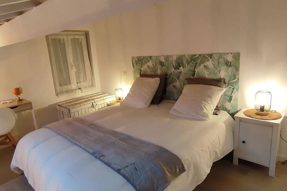 Chill Out Cabanon Charme Calanques à 30 m de L'eau in Les Goudes, Marseille