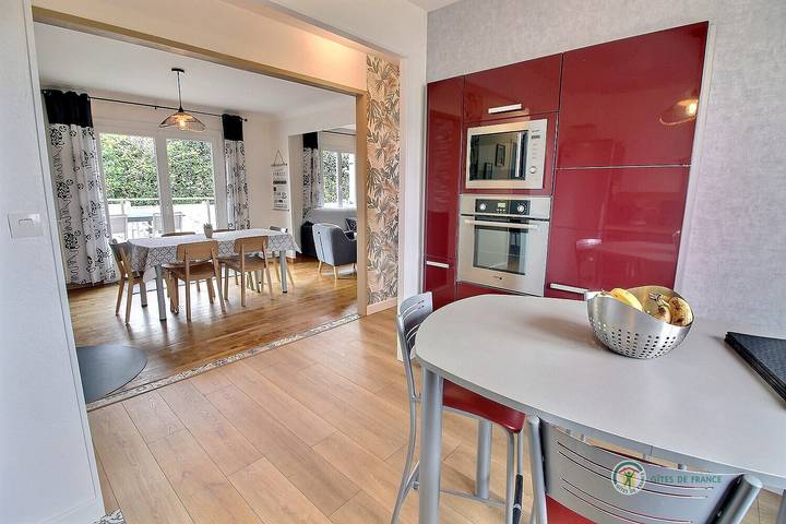 Gîte pour 5 personnes, avec terrasse et jardin à Plougrescant - 3