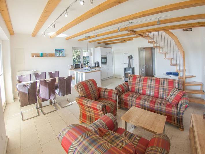 Ferienhaus für 6 Personen, mit Balkon und Terrasse sowie Garten und Seeblick in Berne - 2