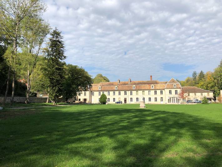 Gîte pour 10 personnes, avec Jardin