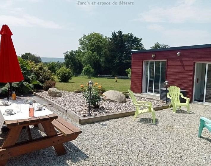 Location de vacances pour 4 personnes, avec jacuzzi et jardin à Cast - 3