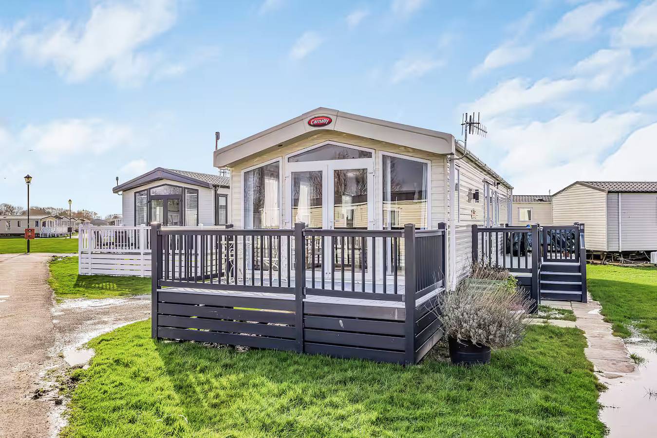 Apartamento entero, Lovely Lakeside Holiday Park Home  - Pass the Keys in Sussex Occidental