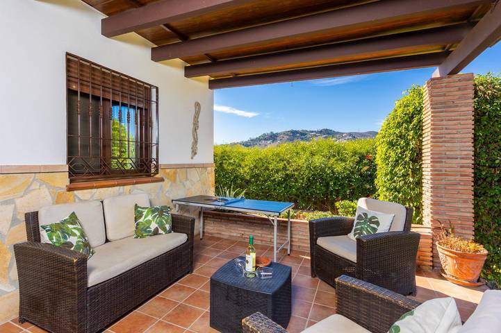 Villa für 4 Personen mit Garten in Nerja, Costa del Sol