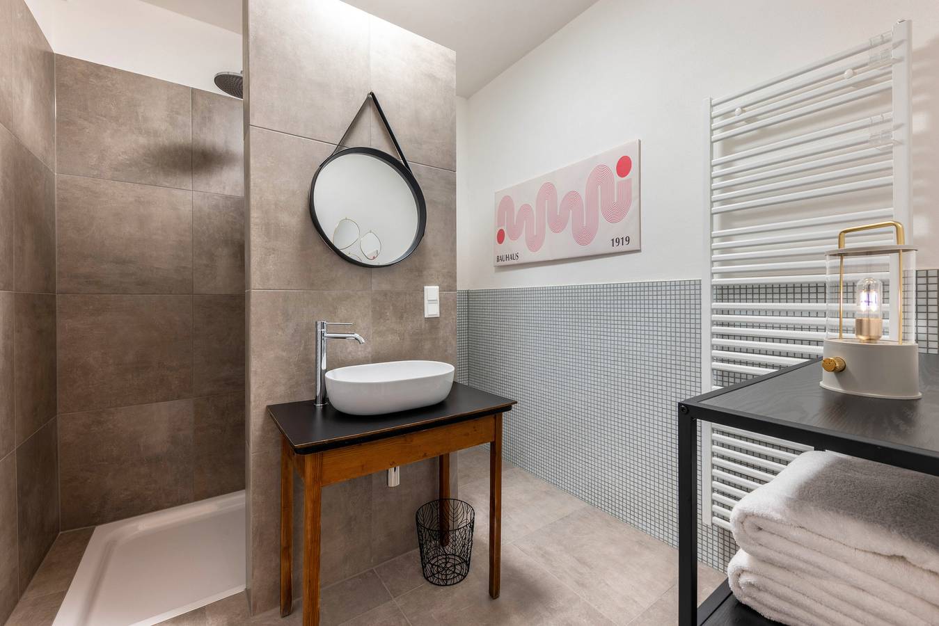 Geheel appartement, Appartement 'Suiten Im Alten Berghotel Johanna' met Uitzicht op de Bergen, Gedeelde Tuin en Wi-Fi in Eslohe, Hochsauerlandkreis