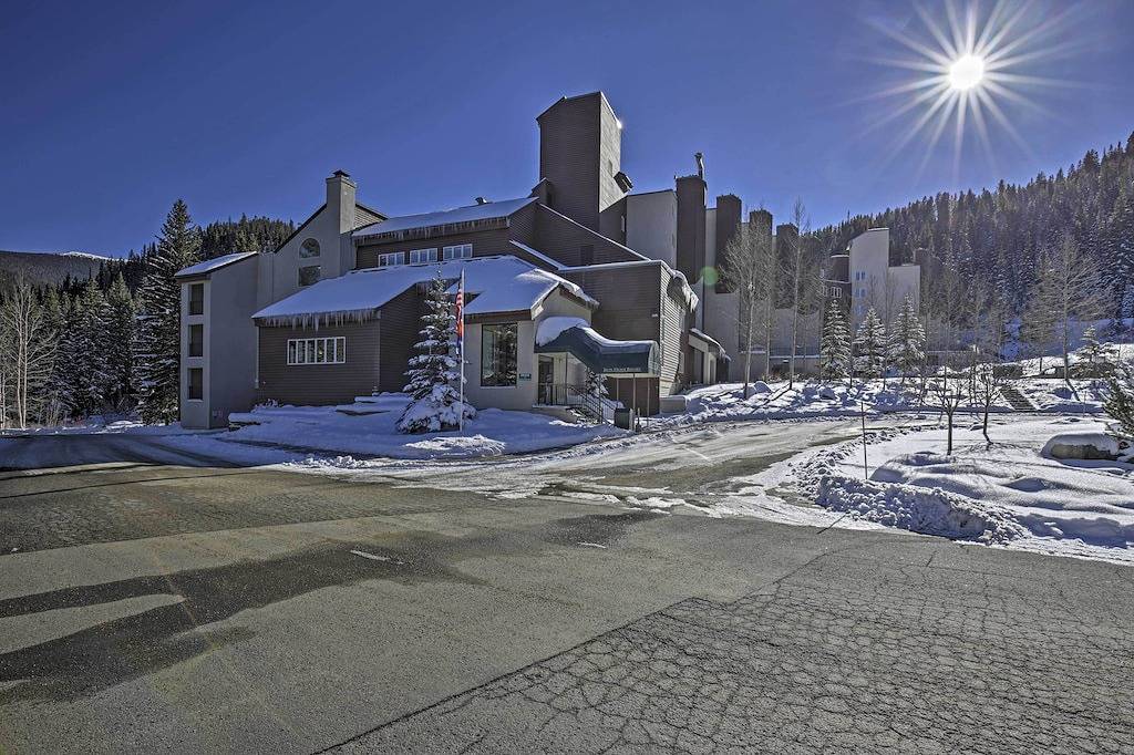 Ganze Wohnung, Cozy Ski-In/Out Winter Park Studio w/ Hot Tubs! in Winter Park, Arapaho and Roosevelt National Forests