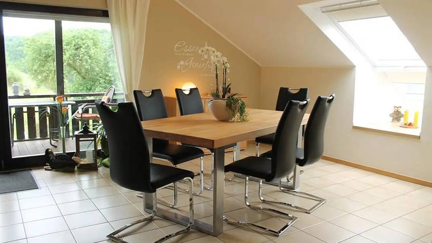 Ferienwohnung für 6 Personen, mit Balkon und Terrasse sowie Garten in der Eifel - 4