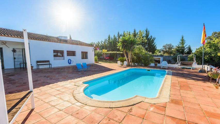 Casa rural para 8 personas, con piscina y balcón/terraza en Ronda - 2