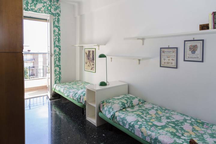 Gîte pour 4 personnes, avec balcon à Arenzano - 3