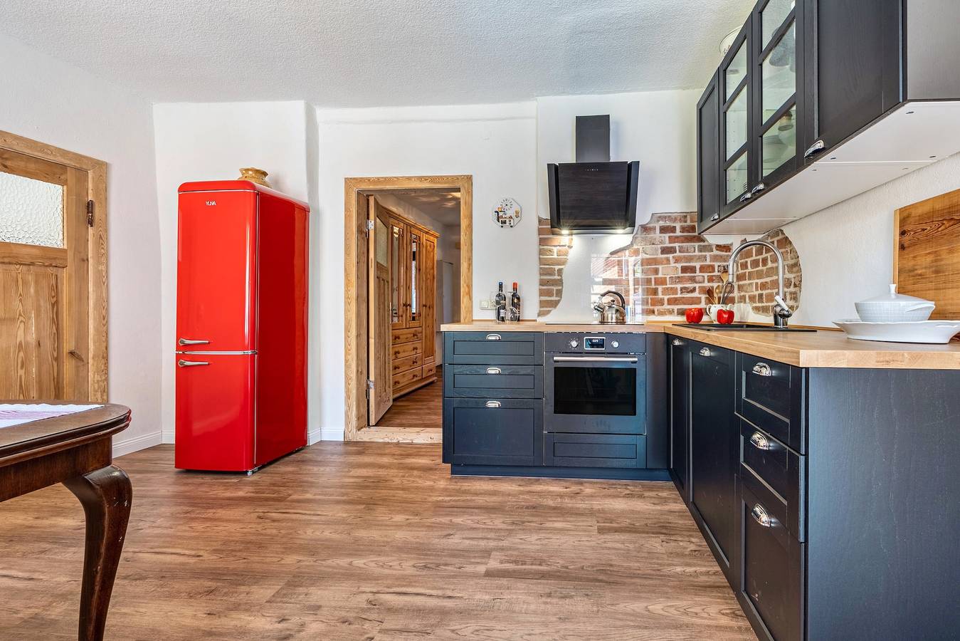Vakantiewoning Kleines Glück direct aan het water, privé tuin, terras en wifi, foto 6