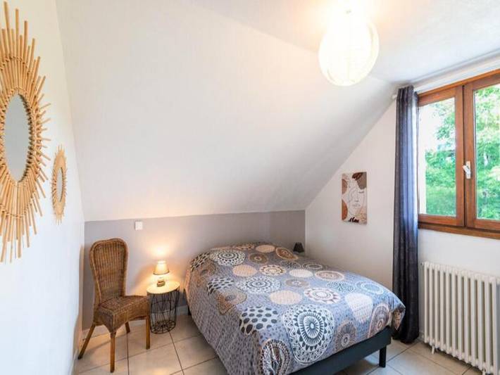 Gîte pour 4 personnes, avec piscine et balcon, adapté aux familles dans Peyre-en-Aubrac - 4