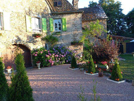 Location de vacances pour 5 personnes, avec Terrasse ainsi que Jardin et Vue à Brandonnet - 4