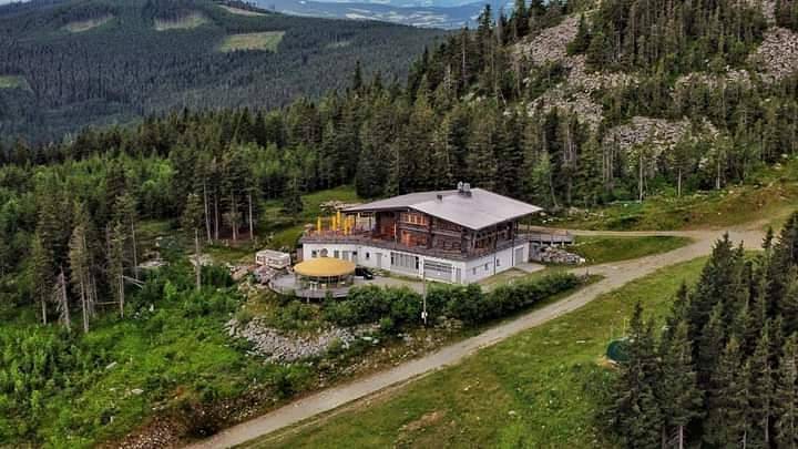 Ganze Ferienwohnung, Kulinarik zur Stoa Alm - Familienzimmer Premium in Steirerland