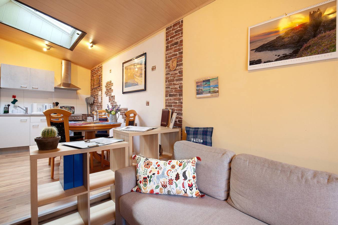 Apartamento entero, Apartamento 'Ferienwohnung Failte' con jardín privado y Wi-Fi in Selters, Distrito de Limburg-Weilburg