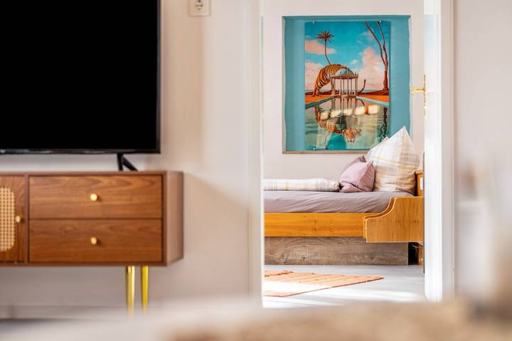 Hel lägenhet, Holiday Apartment 'Hund Und Kind' with Shared Terrace, Garden & Wi-Fi in Oberndorf am Neckar, Central Black Forest