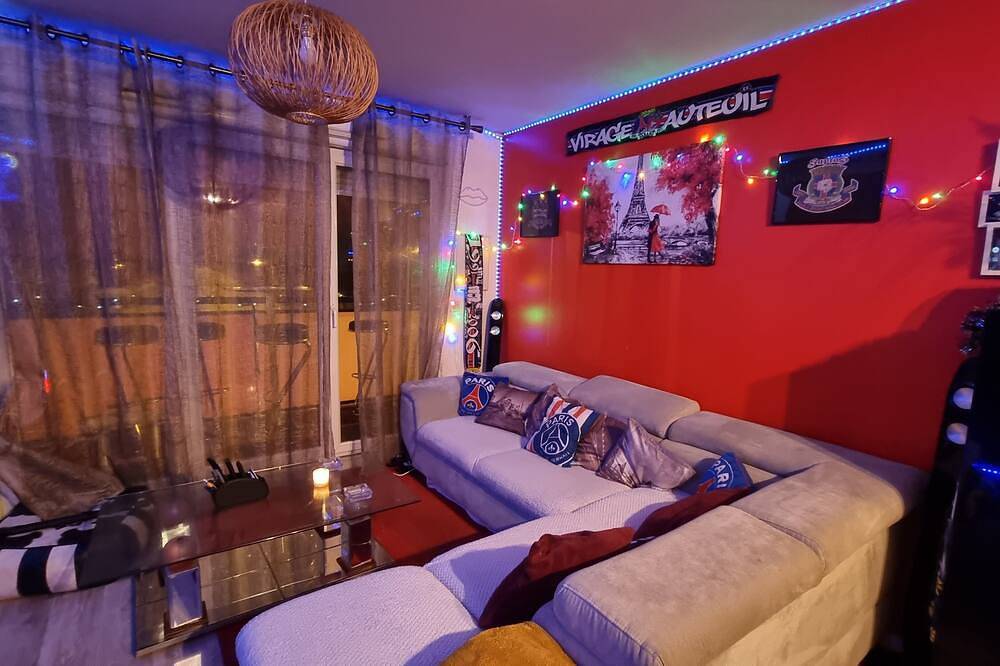 Room Sexy Love Cosy in Aulnay-sous-Bois, Sena-Saint Denis