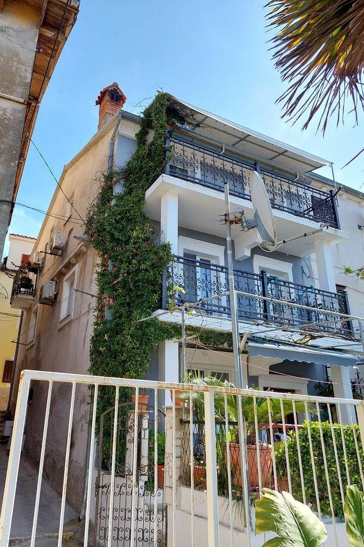 Ferienwohnung für 2 Personen, mit Balkon/Terrasse, mit Haustier in Mali Lošinj