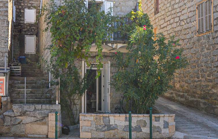 Gîte pour 2 personnes, avec Terrasse à Casalabriva
