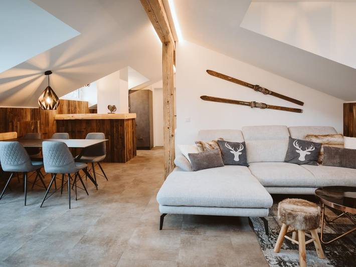 Ferienwohnung für 8 Personen, mit Terrasse und Sauna in Gosau