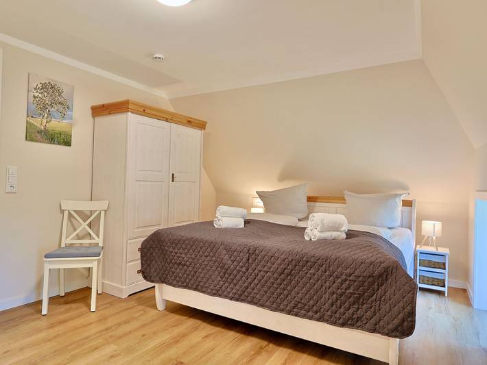 Ferienwohnung für 7 Personen, mit Balkon und Terrasse sowie Garten in der Husumer Bucht - 3