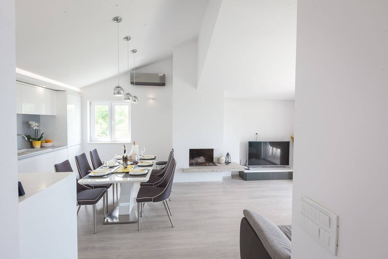 Luxusvilla Retro Fusion in Tucepi in Tucepi, Makarska Riviera