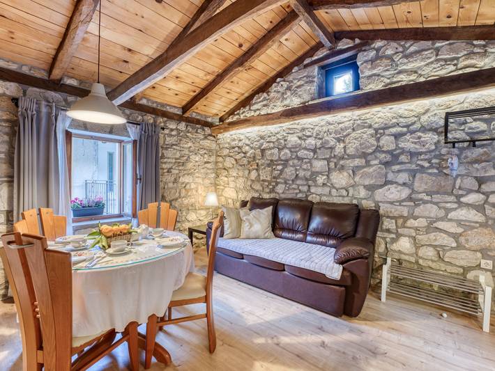 Ferienhaus für 4 Personen, mit Terrasse und Garten sowie Ausblick in Lovran - 2