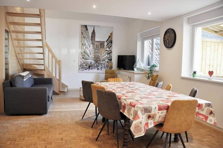 Location de vacances pour 10 personnes à Albé