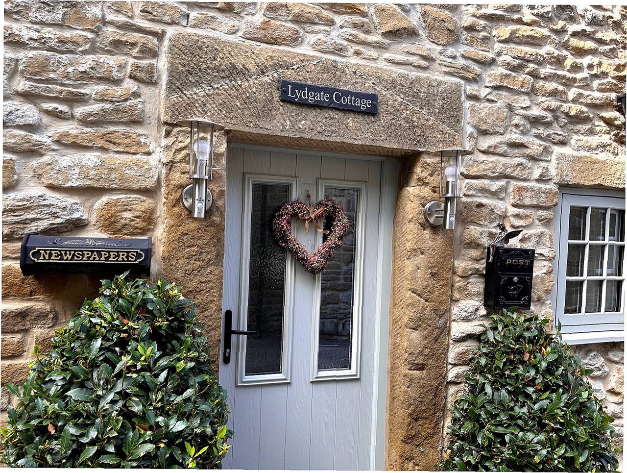 Lydgate Cottage in Eyam, Derbyshire