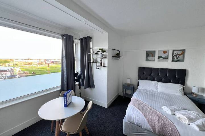 Glamping for 5 people, with terrace in Skegness
