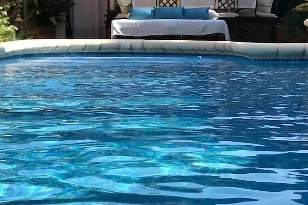 Casa ideal para Familias, piscina, barbacoa. A 15 minutos de Palma. in Buñola, Mallorca Oeste