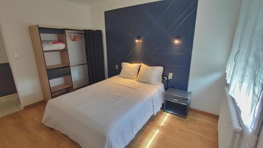 Location de vacances pour 8 personnes, avec terrasse, animaux acceptés à Civaux - 4