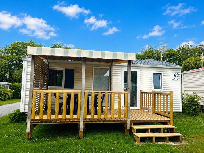 Camping pour 4 personnes, avec Terrasse et Jardin
