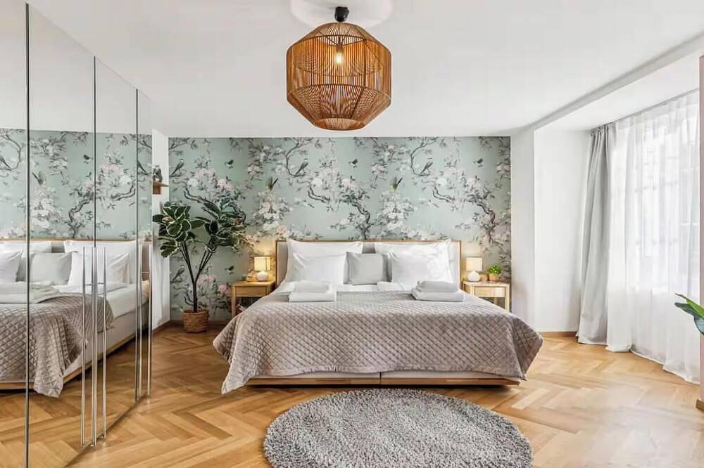 Apartamento vacacional entero, Combining Timeless Elegance, Designer Interiors & An Unrivaled Location-Old Town in Zúrich, Distrito de Zúrich