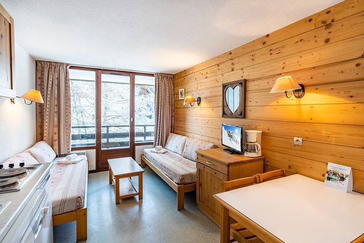 Gîte pour 4 personnes, avec balcon à Morillon - 2