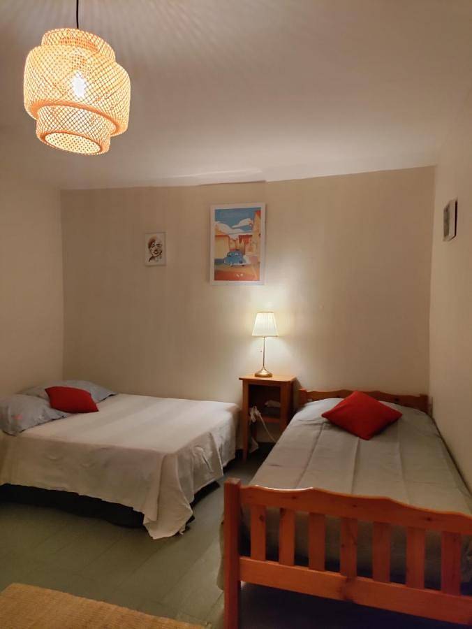 Triple Room with Private Bathroom in Chantelle, Allier