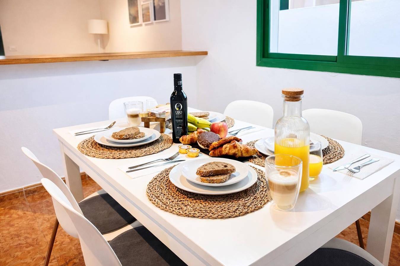 Vacation Home 'Kalendra Jable' with Mountain View, Private Terrace and Wi-Fi in Los Cocoteros, Teguise
