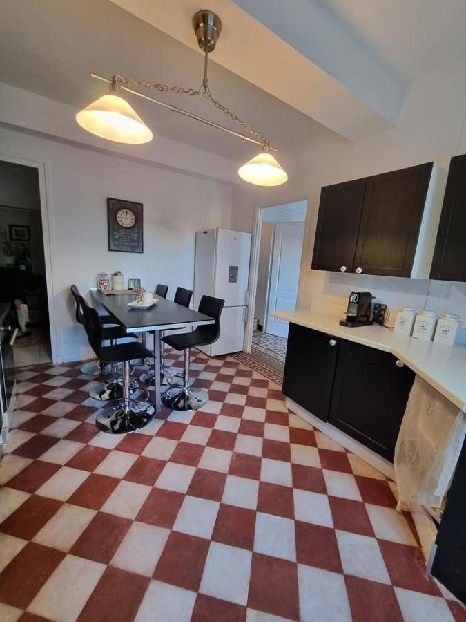 Gîte pour 6 personnes, avec jardin à Feyzin - 2