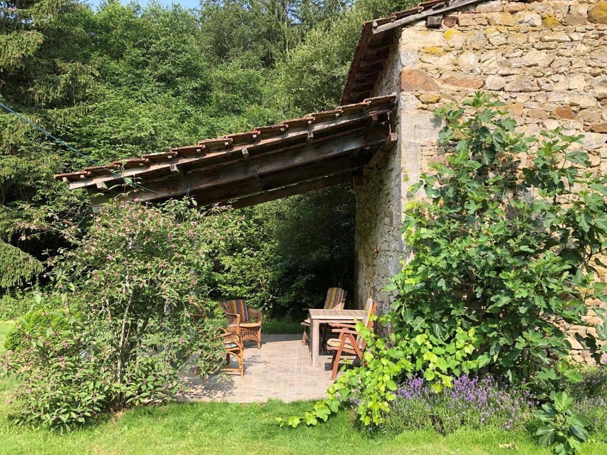 Le Moulin de la Farge B&B in Saint-Moreil, Parc Naturel Régional de Millevaches en Limousin