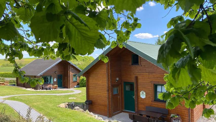 Ferienhaus für 4 Personen, mit Garten und Sauna