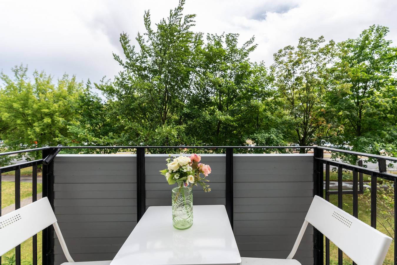 Ganze Wohnung, Stylish Apartment with Balcony | Workspace in Posen, Großpolen