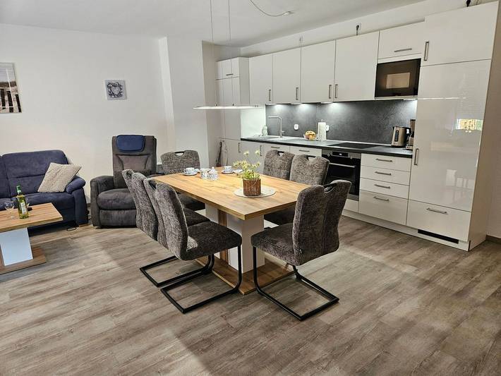 Ferienwohnung für 4 Personen, mit Terrasse und Garten in Carolinensiel