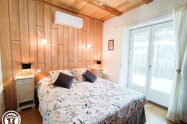 Location de vacances pour 4 personnes, avec jardin à Sauliac-sur-Célé - 3